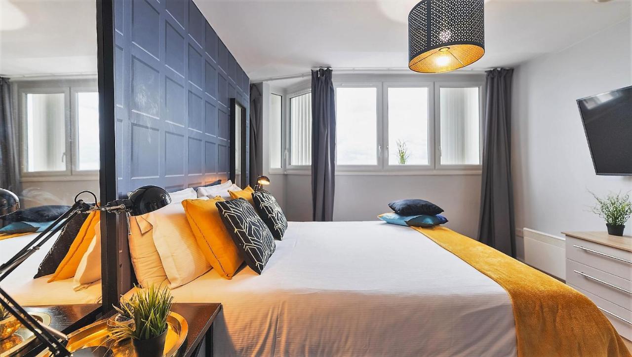 Luxury 9Ine Broad Street Apartments, Beautiful City View, Public Parking, Birmingham Eksteriør billede